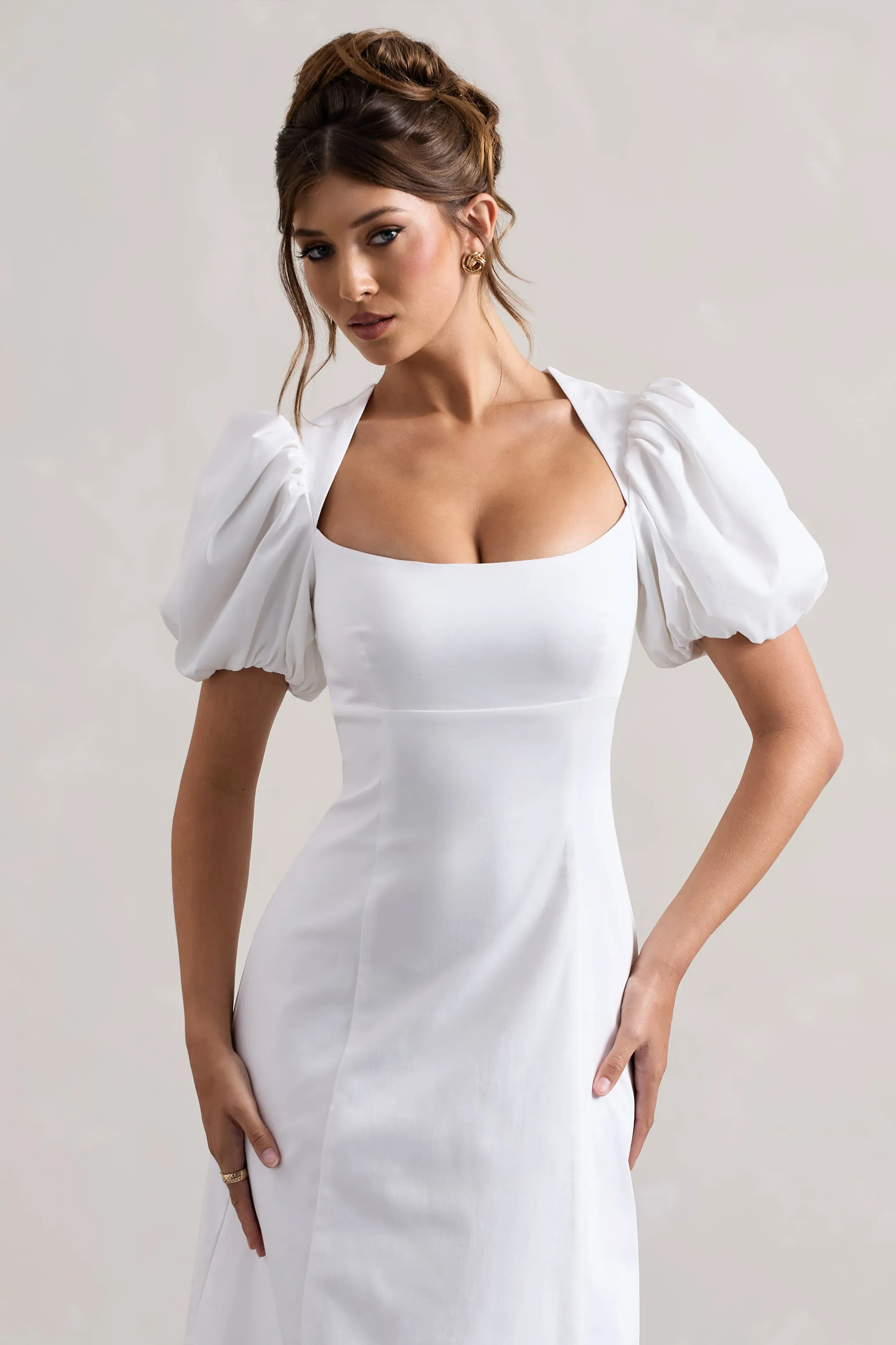 White Poplin Puff-Sleeve Maxi Dress from Hacienda - Perfect for elegant occasions